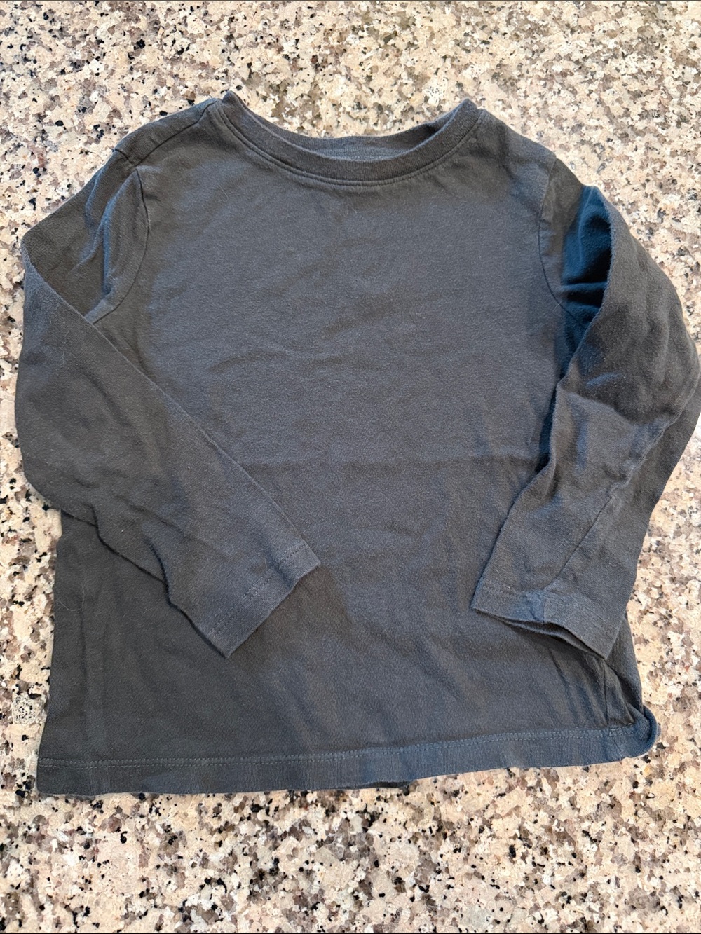 Old Navy Kids Classic Long-Sleeve Kids Tee - Gray 4T